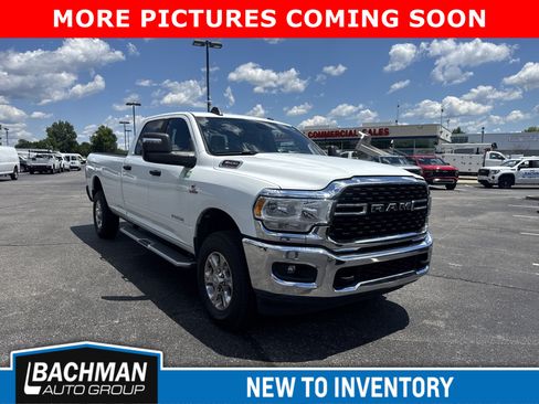 Used 2024 RAM 3500 Big Horn AWD/4WD image 1
