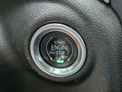 Used 2023 Chevrolet Silverado 1500 Custom RWD image 27