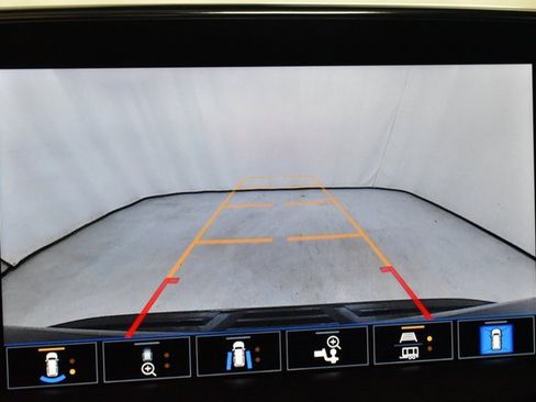 Certified 2021 Chevrolet Tahoe Z71 w/ Luxury Package image 23