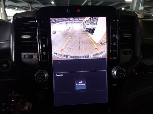 Used 2025 RAM 1500 Limited w/ Trailer Tow Group AWD/4WD image 15