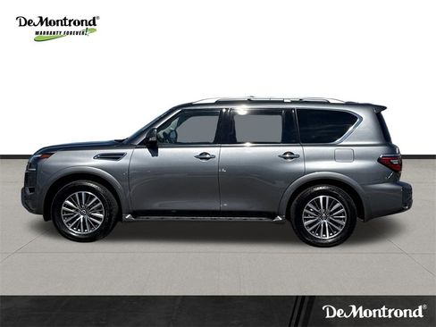 Used 2024 Nissan Armada SL w/ Captain's Chairs Package image 8