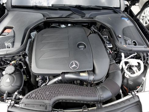 Used 2020 Mercedes-Benz E 350 4MATIC Sedan w/ Driver Assistance Package image 16