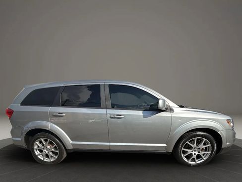 Used 2019 Dodge Journey GT image 4