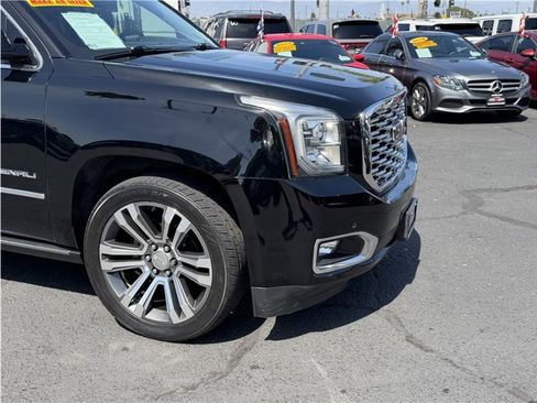 Used 2018 GMC Yukon XL Denali w/ Denali Ultimate Package image 7