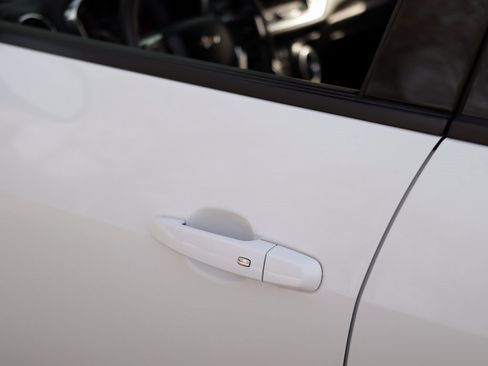 Used 2024 Chevrolet Blazer LT w/ Convenience Package image 36