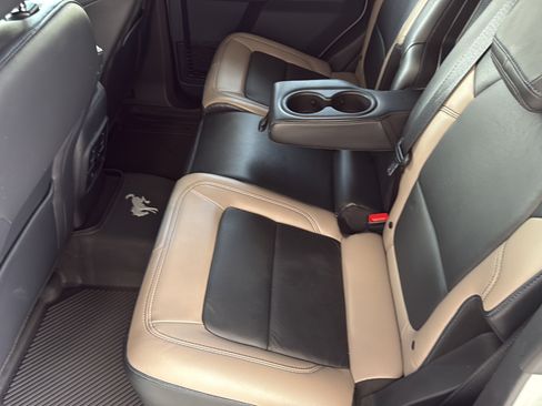 Used 2023 Ford Bronco Wildtrak AWD/4WD image 23