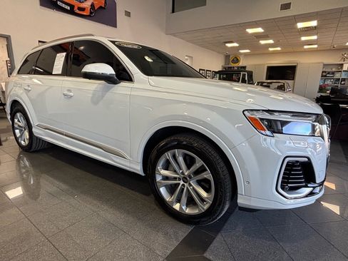 Used 2025 Audi Q7 3.0T Premium Plus w/ Premium Plus Package image 5