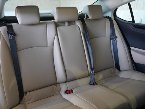 Used 2020 Lexus ES 350 w/ Premium Package image 35