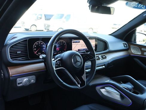 Certified 2025 Mercedes-Benz GLE 350 4MATIC image 19