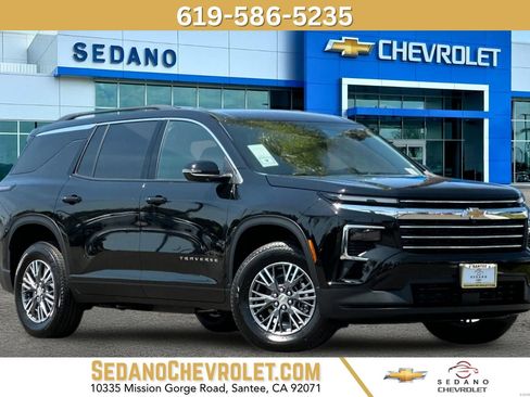 New 2026 Chevrolet Traverse LT FWD image 1
