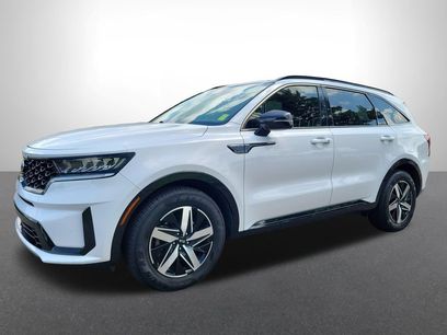 Used 2021 Kia Sorento S w/ Panoramic Sunroof Package