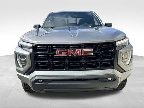 Used 2025 GMC Canyon Elevation w/ Convenience Package RWD image 7