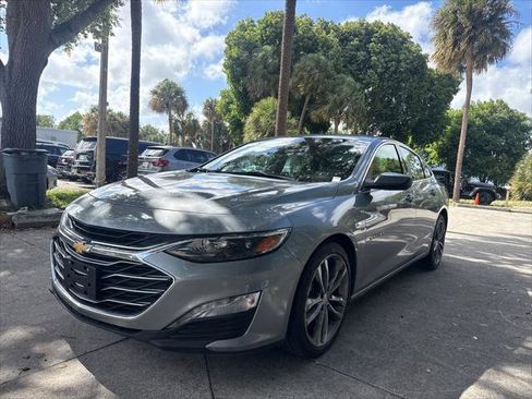 Used 2023 Chevrolet Malibu LT FWD image 2