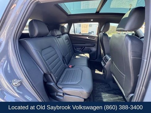 Certified 2025 Volkswagen Atlas Cross Sport SEL R-Line AWD/4WD image 22