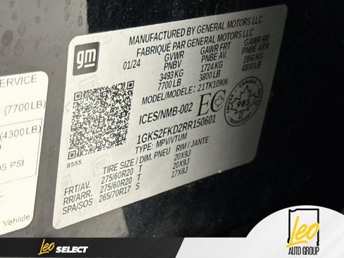 Used 2024 GMC Yukon XL SLE AWD/4WD image 32