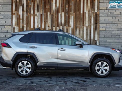 Used 2019 Toyota RAV4 LE w/ All Weather Liner Package image 8