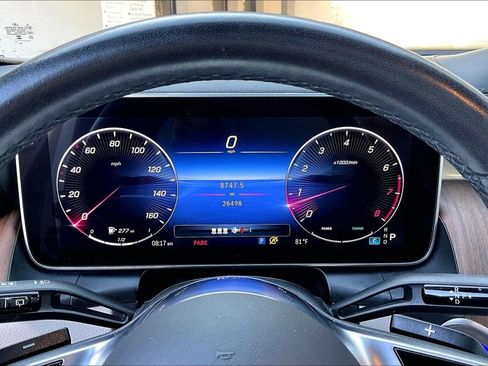 Used 2023 Mercedes-Benz GLC 300 4MATIC image 20