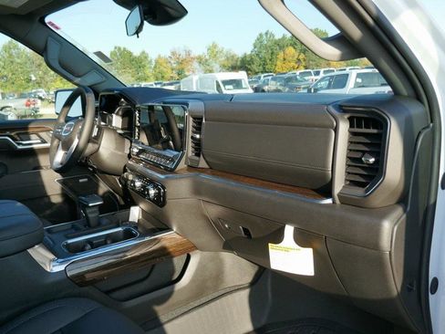 New 2026 GMC Sierra 1500 Elevation w/ Elevation Premium Package image 11