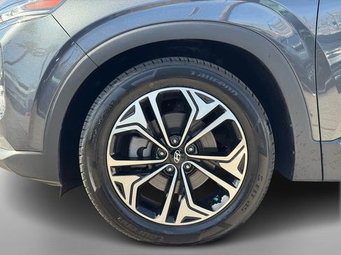 Used 2020 Hyundai Santa Fe Limited image 10