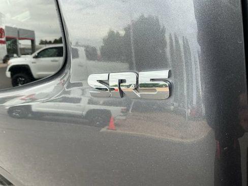 Used 2020 Toyota Tacoma SR5 AWD/4WD image 29