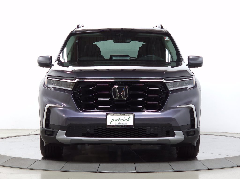 Used 2025 Honda Pilot Elite image 2