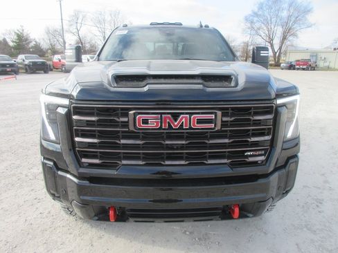 New 2026 GMC Sierra 2500 AT4X image 12
