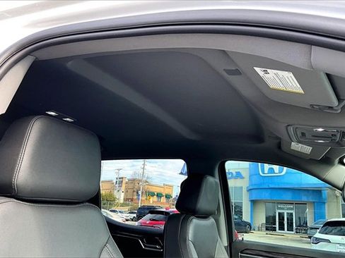 Used 2022 Chevrolet Silverado 1500 LTZ w/ Technology Package image 26