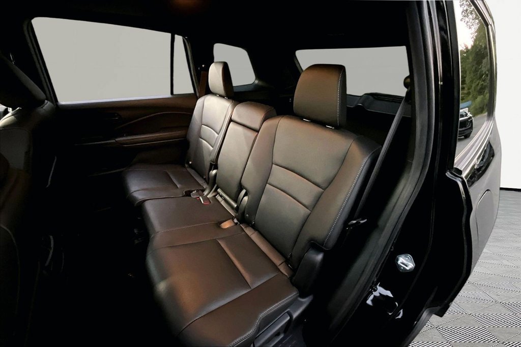 Used 2022 Honda Passport EX-L image 16