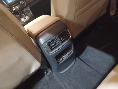 Used 2019 Honda CR-V Touring image 23