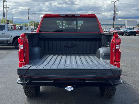 New 2026 Chevrolet Silverado 1500 ZR2 w/ LPO, Dark Essentials Package AWD/4WD image 7