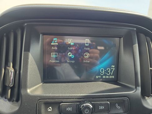 Used 2018 Chevrolet Colorado W/T w/ WT Convenience Package RWD image 25