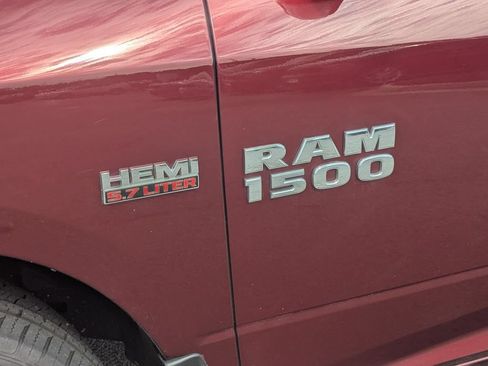 Used 2017 RAM 1500 Big Horn RWD image 10