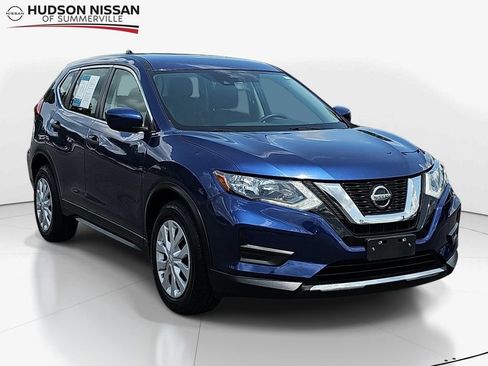 Used 2020 Nissan Rogue S AWD/4WD image 1