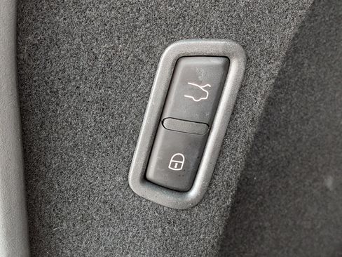 Used 2022 Maserati Levante GT image 14