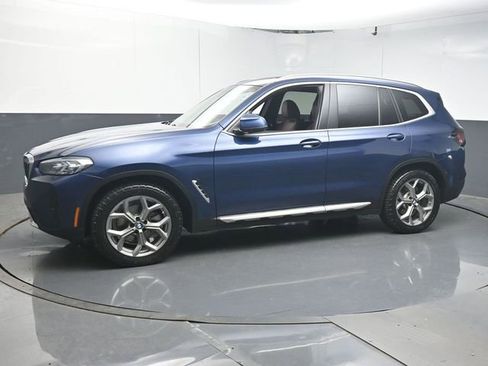 Used 2024 BMW X3 sDrive30i w/ Premium Package RWD image 4