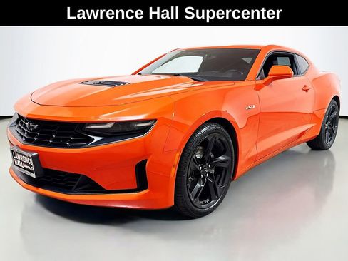Used 2020 Chevrolet Camaro LT RWD image 1