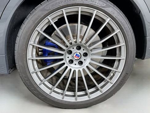 Used 2024 BMW ALPINA XB7 ALPINA XB7 image 34
