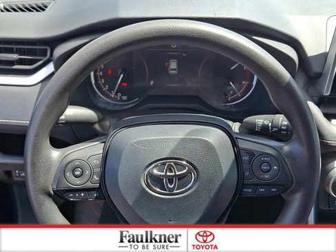 Certified 2025 Toyota RAV4 XLE AWD/4WD image 18