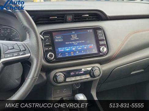 Used 2024 Nissan Kicks SR FWD image 13