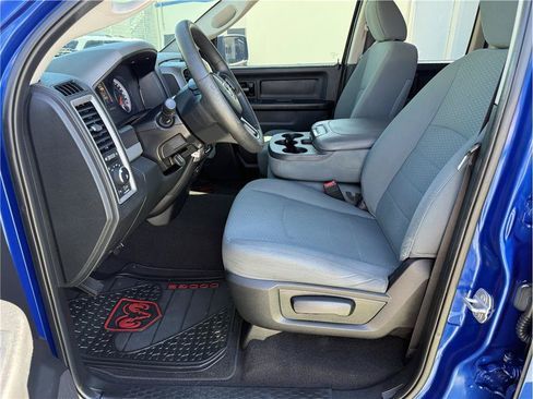Used 2015 RAM 1500 Express AWD/4WD image 14