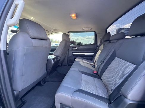 Used 2016 Toyota Tundra SR5 w/ SR5 Upgrade Package RWD image 11