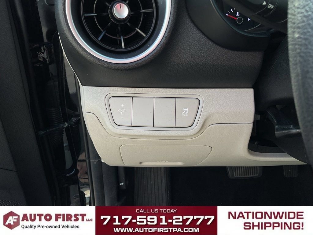 Used 2022 Kia Forte LXS FWD image 21