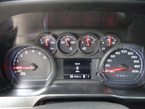 Used 2019 Chevrolet Silverado 1500 4x4 Crew Cab w/ WT Convenience Package image 15