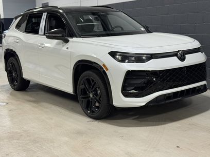 New 2026 Volkswagen Tiguan SE R-Line