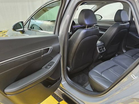 Used 2021 Hyundai Sonata Limited image 15