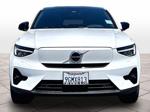 Used 2023 Volvo C40 P8 Recharge Plus w/ Climate Package AWD/4WD image 3