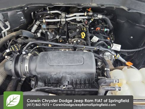 Used 2021 Ford Explorer XLT AWD/4WD image 33
