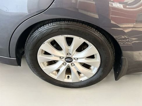Used 2015 Subaru Legacy 2.5i Premium w/ Moonroof Package AWD/4WD image 31