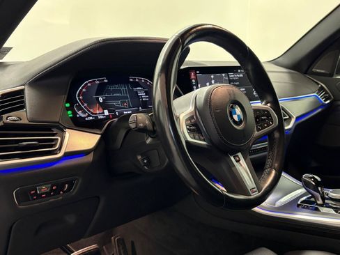 Used 2023 BMW X5 xDrive40i w/ M Sport Package AWD/4WD image 18