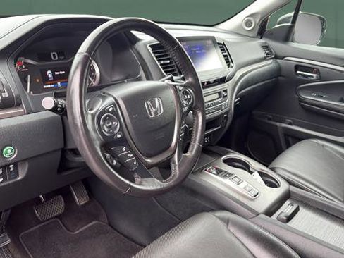 Used 2023 Honda Ridgeline RTL-E image 13